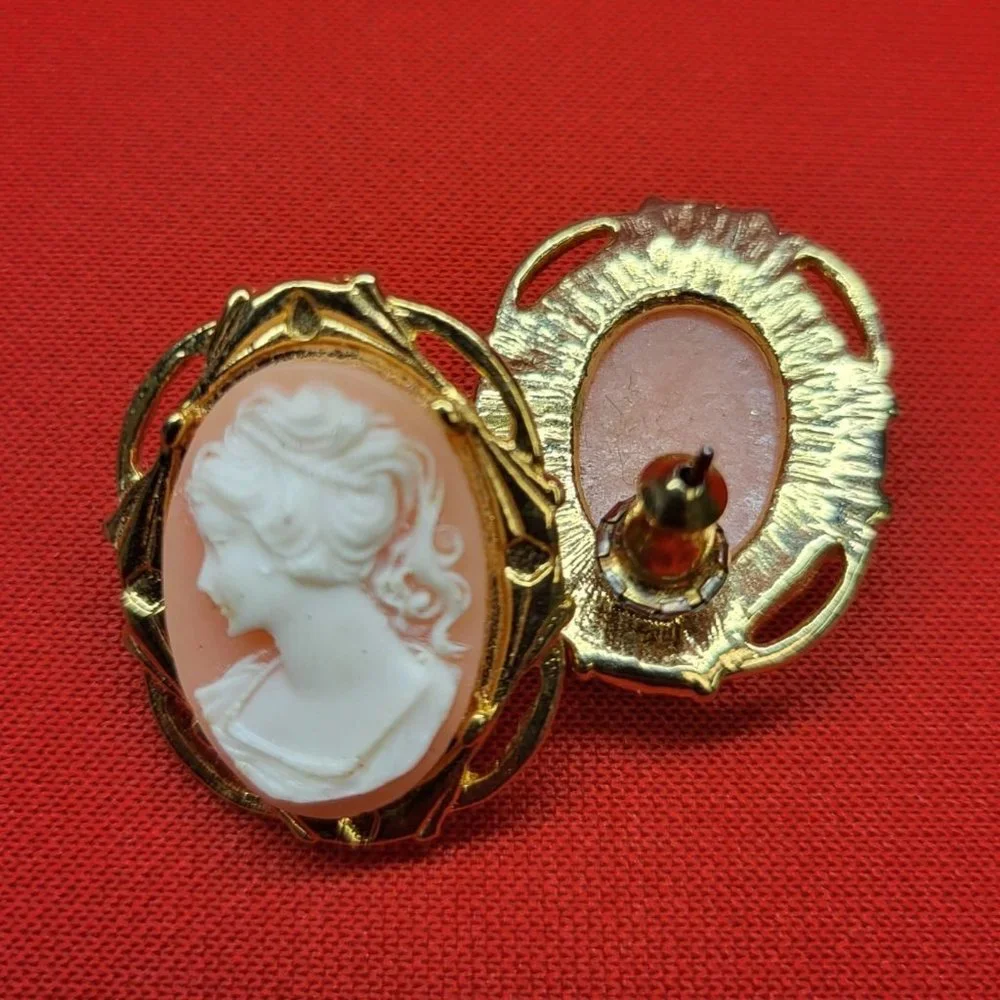 Vintage Gold Tone Cameo Earrings - Picture 10 of 12